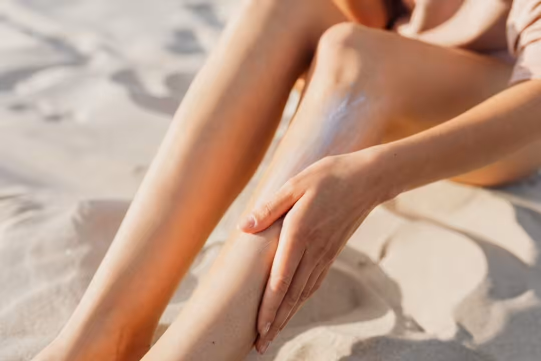 Rayons UV et exposition au soleil : comprendre les risques pour votre peau